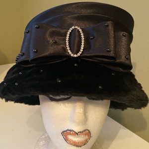 Beautiful Black Winter Hat by Ms.Divine